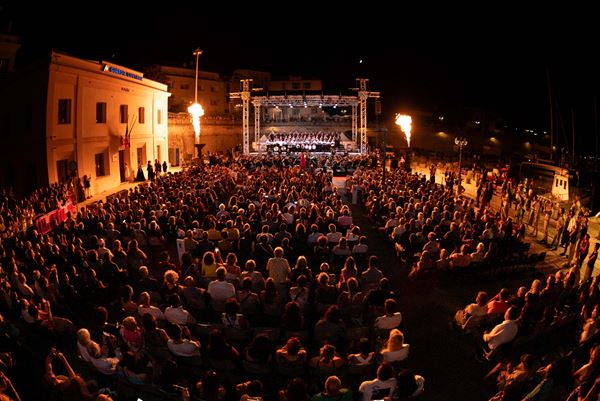 25-carmina-burana-alghero-2025-foto-elisa-casula-