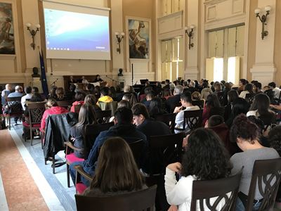 3-la-presentazione-al-liceo-azuni