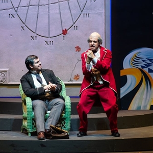 Don Pasquale (2022) : Malatesta e Don Pasquale studiano un piano - foto: Elisa Casula