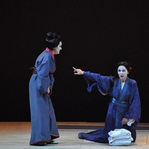 Madama Butterfly (2014) : Butterfly e la fedele Suzuki - foto: Sebastiano Piras