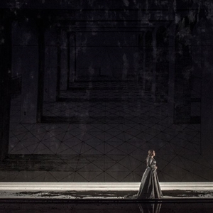 Il Trovatore (2019) : Leonora vuole salvare Manrico - foto: Elisa Casula