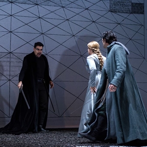 Il Trovatore (2019) : Il primo scontro tra Manrico e il Conte - foto: Elisa Casula