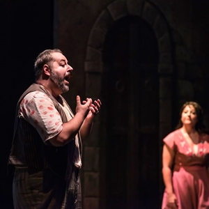 Pagliacci (2019) : Tonio si dichiara a Nedda - foto: Elisa Casula