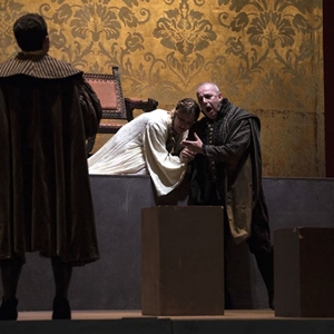 Rigoletto (2018) : Gilda riabbraccia suo padre - foto: Elisa Casula