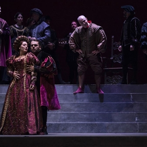 Rigoletto (2018) : Il duca e la contessa di Ceprano - foto: Elisa Casula